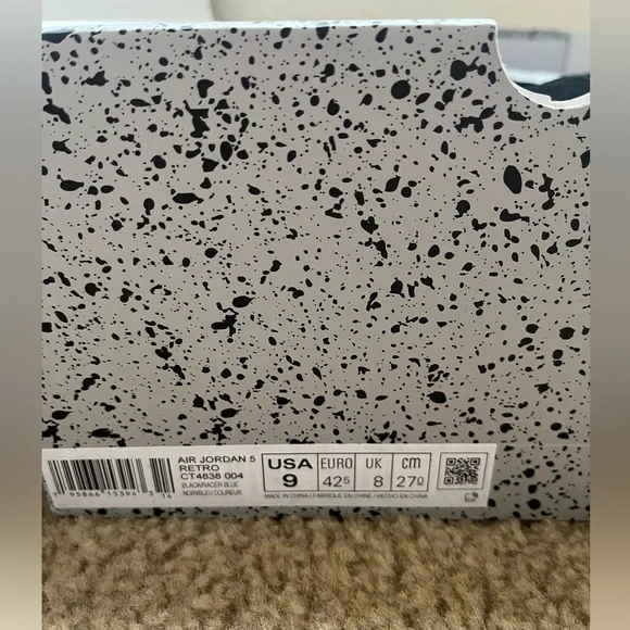 Jordan 5 - Picture 4 of 16